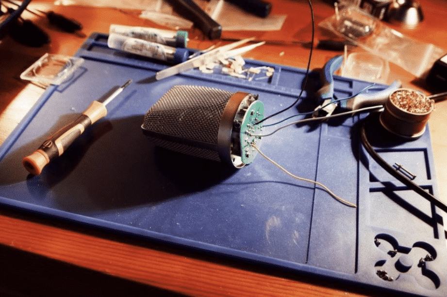 リモートワーク時代の必需品!自分でも作れる!高音質マイク自作術