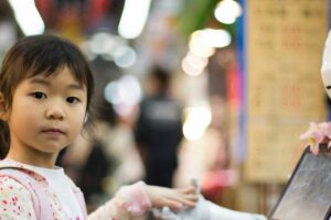 中国、人型ロボット分野で特許数で圧倒的リード　生産効率と「具現化AI」で世界をリード