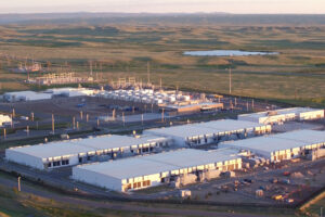 ケニアのマイクロソフト巨大データセンター計画、電力問題で一時凍結